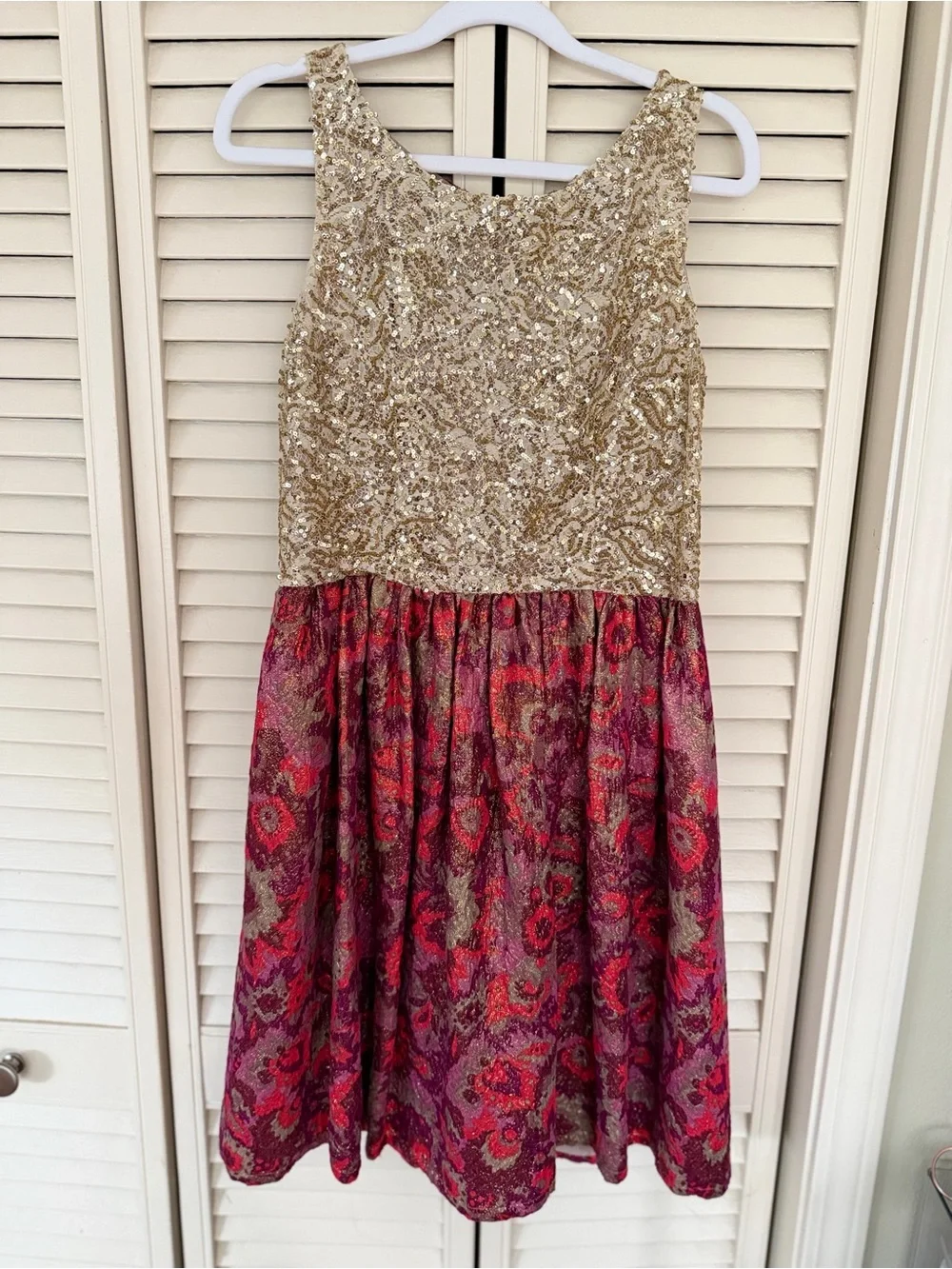 Anthropologie Wren Holiday Sequin Tapestry Party Dress Gold Pink Size M